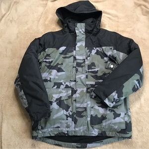 Swiss tech Camo 2-in-1 Heavy Coat